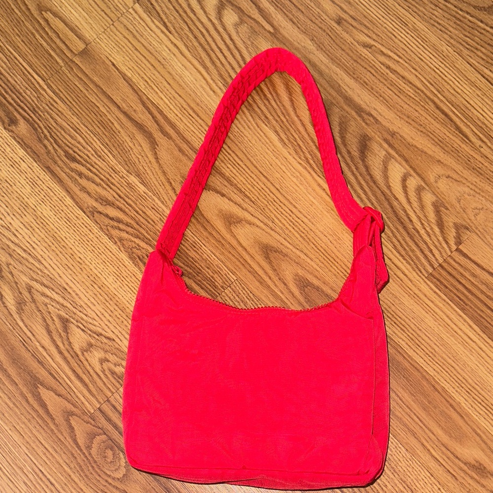 BAGGU Red Shoulder Bag